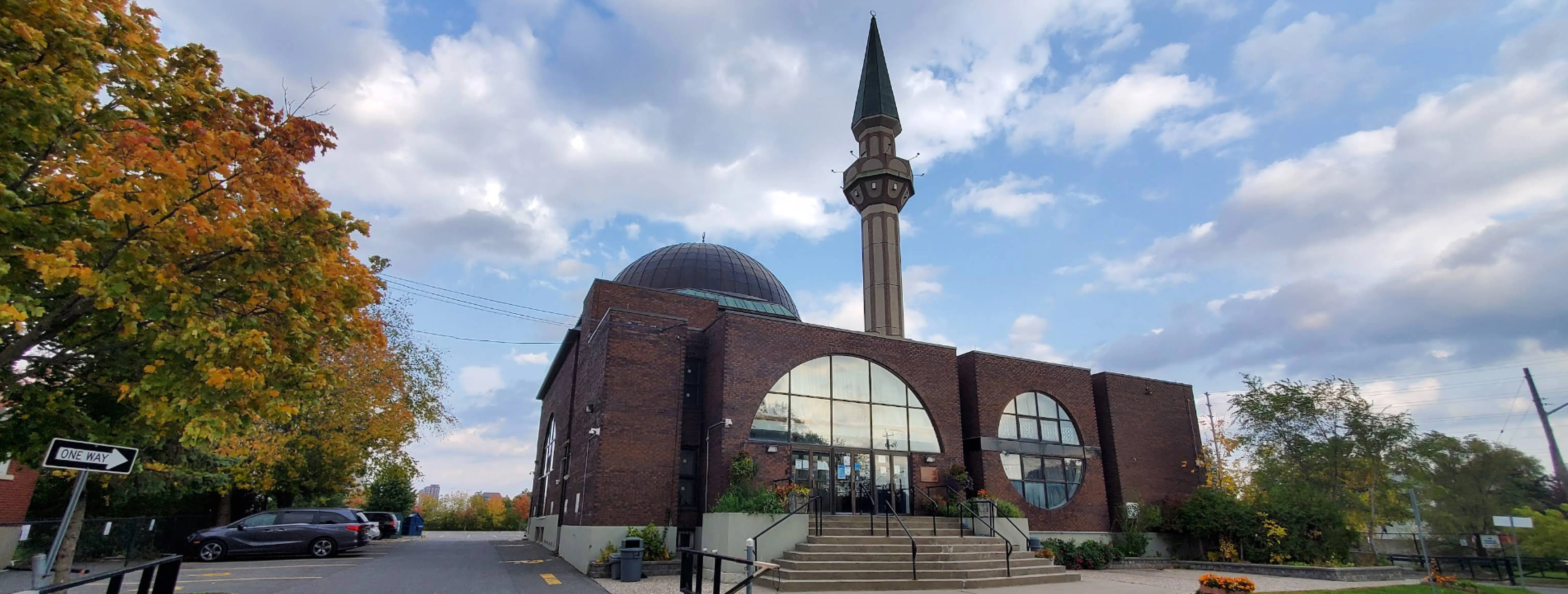 Exterior view of Ottawa Mosque Ottawa building